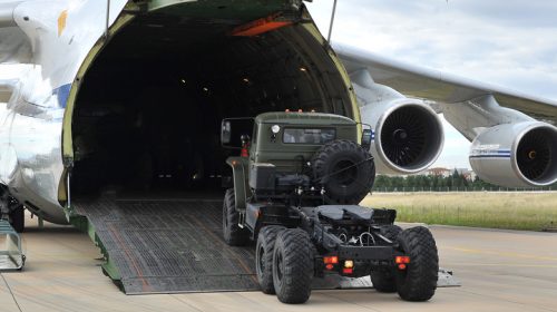 Έβδομο ρωσικό αεροσκάφος με S-400 προσγειώθηκε στην Άγκυρα