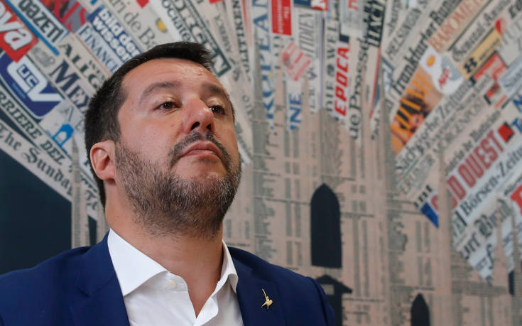 Πρώτη ήττα για τον Σαλβίνι στην κυβερνητική κρίση στην Ιταλία Πρώτη ήττα για τον Σαλβίνι στην κυβερνητική κρίση στην Ιταλία