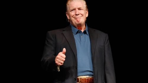 Επαφές Τραμπ με το πανίσχυρο λόμπι των όπλων, NRA