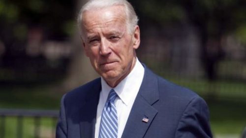 Μπάιντεν: Η «τοξική γλώσσα» του Τραμπ συνδέεται με τις επιθέσεις με πυροβολισμούς στις ΗΠΑ