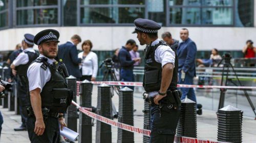 Βρετανία: Ένας τραυματίας από την επίθεση με μαχαίρι κοντά σε κυβερνητικά γραφεία