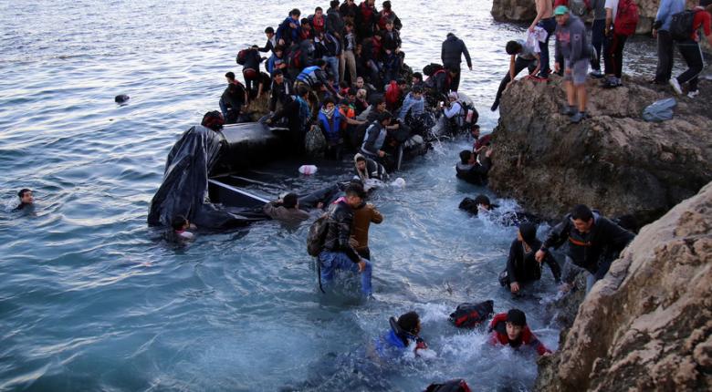 Ασταμάτητες οι ροές μεταναστών στα νησιά του Αιγαίου Ασταμάτητες οι ροές μεταναστών στα νησιά του Αιγαίου