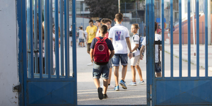 Ανοίγουν αύριο τα σχολεία – Τι αλλάζει Ανοίγουν αύριο τα σχολεία – Τι αλλάζει
