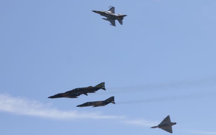 Συνεχίζεται η στρατηγική της έντασης από την Τουρκία, μαχητικά πέταξαν πάνω από τη Ρω Συνεχίζεται η στρατηγική της έντασης από την Τουρκία, μαχητικά πέταξαν πάνω από τη Ρω