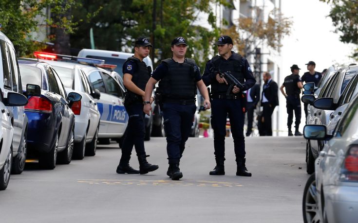 Τουρκία: Άλλος ένας φιλοκούρδος δήμαρχος συνελήφθη για «τρομοκρατία» Τουρκία: Άλλος ένας φιλοκούρδος δήμαρχος συνελήφθη για «τρομοκρατία»