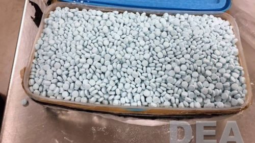 Χάπια με πανίσχυρο συνθετικό οπιοειδές προωθούν στη Βόρεια Αμερική τα καρτέλ ναρκωτικών του Μεξικού