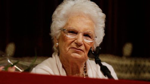 Υπό αστυνομική προστασία τέθηκε επιζήσασα του Ολοκαυτώματος αφού δέχθηκε απειλές