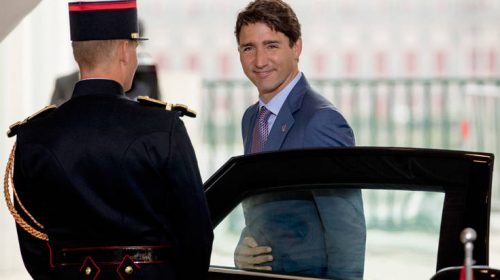 Υπουργικό συμβούλιο με ίσο αριθμό ανδρών και γυναικών στον Καναδά