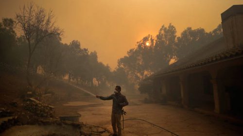 Εφιάλτης με τις φλόγες στην Καλιφόρνια: Νέα πύρινα μέτωπα