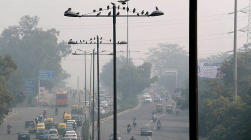 Ινδία: Χίλια παιδιά έτρεξαν σε αγώνα δρόμου παρά την ατμοσφαιρική ρύπανση