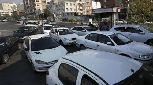 Ιράν: Επεισοδιακές οι διαδηλώσεις για την αύξηση της τιμής της βενζίνης