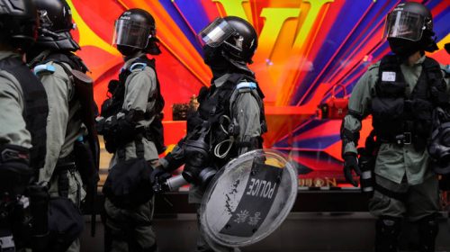 Χονγκ Κονγκ: Η πολιορκία της Πολυτεχνικής Σχολής δείχνει να πλησιάζει στο τέλος της