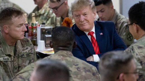 ΗΠΑ: Αιφνίδια επίσκεψη του Ντόναλντ Τραμπ στο Αφγανιστάν