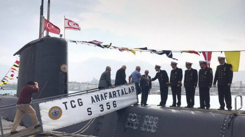 Τουρκική επίδειξη δύναμης με υποβρύχιο στην Κερύνεια