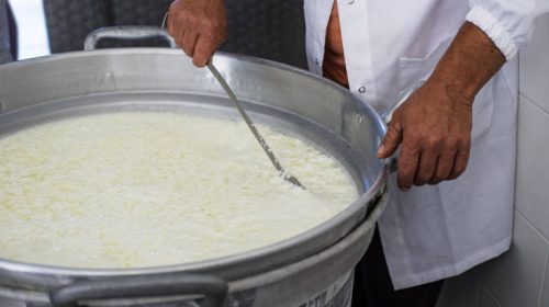 Φρικτός θάνατος για δύο αγόρια που έπεσαν σε κατσαρόλες με καυτό φαγητό