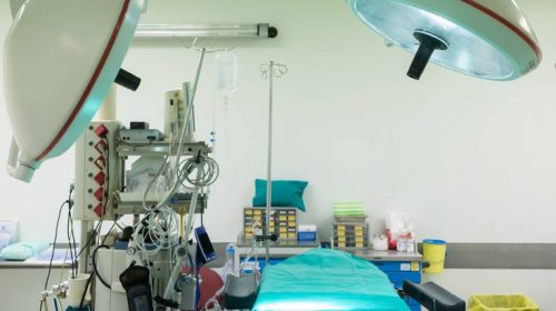 Νεφρό που είχε μέγεθος μπάλας του μπόουλινγκ αφαιρέθηκε από 56χρονο