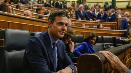 Ισπανία: Προσέγγιση Σοσιαλιστών – Καταλανών για τη διευκόλυνση της ψήφου εμπιστοσύνης