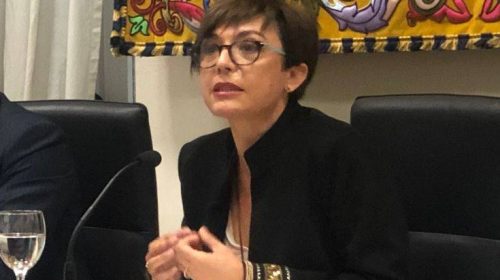 Ένα ακόμα αντρικό κάστρο «έπεσε» στην Ισπανία