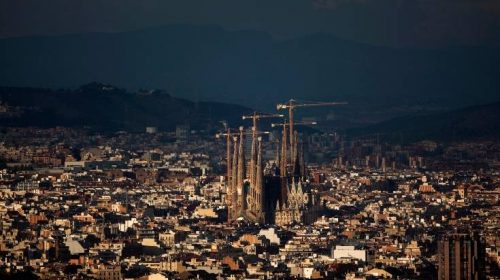 Βαρκελώνη: Απαγορεύει την κυκλοφορία των παλαιών οχημάτων στην πόλη