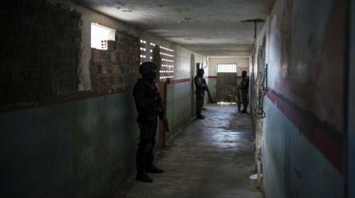 Απέδρασαν 26 κρατούμενοι από φυλακή στη Βραζιλία