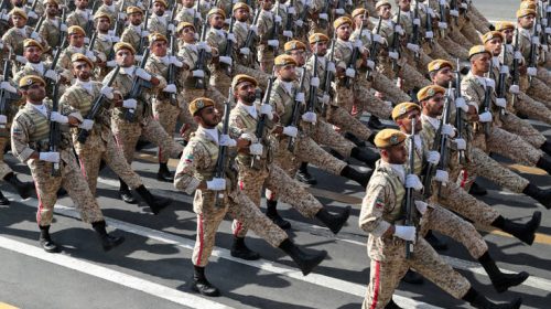 Η «πολεμική μηχανή» του Ιράν και η στρατιωτική ισχύς της σε σχέση με τις ΗΠΑ