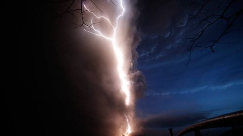 Συναγερμός στις Φιλιππίνες, αναμένεται «ανά πάσα στιγμή» έκρηξη του ηφαιστείου Taal και πιθανώς και τσουνάμι