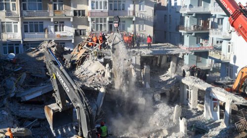 Σεισμός στην Τουρκία: Έφτασαν τους 39 οι νεκροί