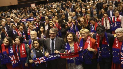 «Θα σας αγαπάμε πάντα, θα μας λείψετε»