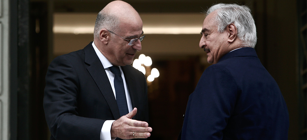 Δένδιας σε Χαφτάρ: Η Ελλάδα είναι έτοιμη να στείλει δυνάμεις στη Λιβύη Δένδιας σε Χαφτάρ: Η Ελλάδα είναι έτοιμη να στείλει δυνάμεις στη Λιβύη