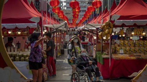 Ξεπέρασαν τα 9.800 τα κρούσματα του κοροναϊού στην Κίνα, πάνω από 15.000 τα ύποπτα