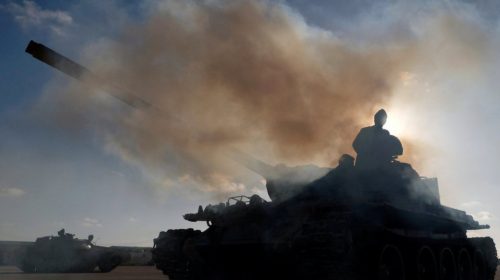 Ο Χαφτάρ βομβαρδίζει το αεροδρόμιο της Τρίπολης;