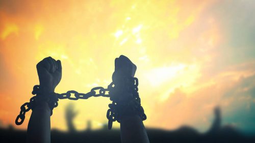 Ταχυδρόμησε τον εαυτό του για να σωθεί