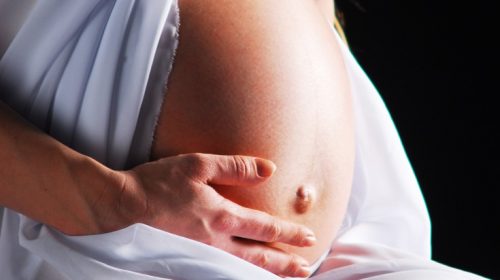 Δεκατριάχρονη στη Ρωσία έμεινε έγκυος από τον 10χρονο φίλο της