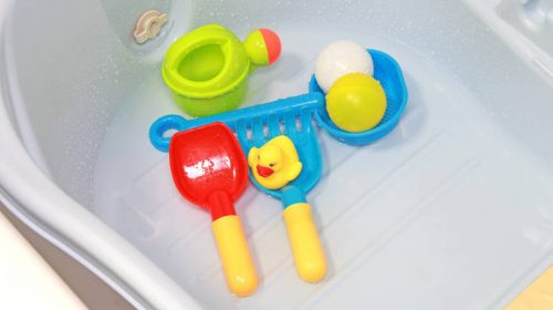 Μωρό πνίγηκε στην μπανιέρα γιατί η μαμά του ήθελε λίγο χρόνο για τον εαυτό της