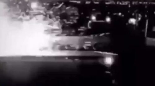 Η στιγμή που ο αμερικανικός πύραυλος σκοτώνει τον Σουυλεϊμανί και βάζει «φωτιά» στη Μέση Ανατολή