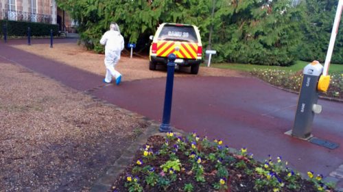 Γαλλία: Πυροβολισμοί στο δημαρχείο της πόλης Ντρο