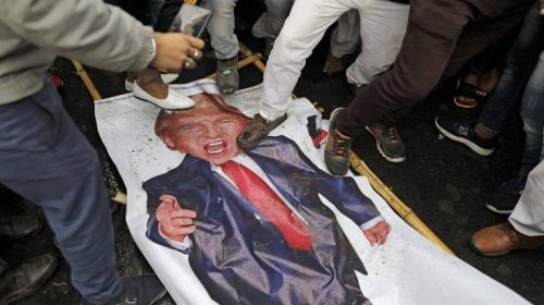 Τραγωδία στην κηδεία του Σουλεϊμανί: Αναβλήθηκε η ταφή στην πόλη Κερμάν