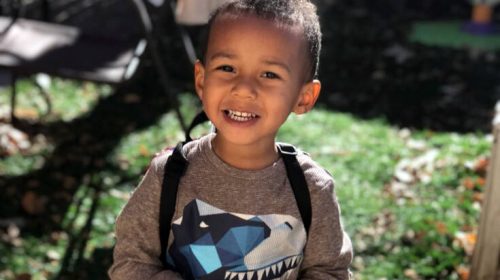 Τετράχρονος πέθανε από γρίπη, η μητέρα του αγνόησε τον γιατρό και αναζήτησε εναλλακτικές θεραπείες στο Facebook