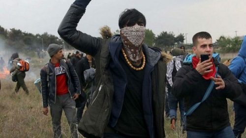 Λέσβος: Δείτε τι τοποθέτησαν οι κάτοικοι στο σημείο που πρόκειται να φτιαχτεί το hot spot