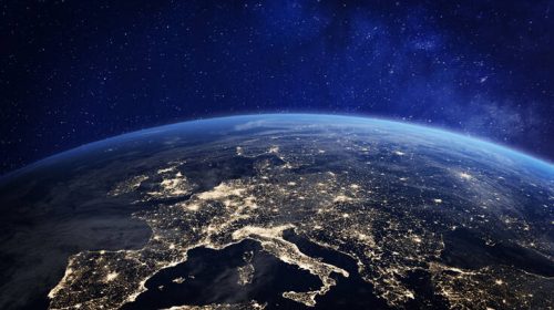 Ρωσία: «Μη αναστρέψιμο πλήγμα» για την ασφάλεια η χρήση από τις ΗΠΑ όπλων στο Διάστημα