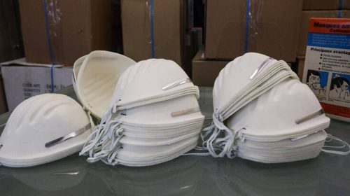 Κορονοϊός: Το υπουργείο Υγείας στην Κύπρο ψάχνει 250.000 μάσκες