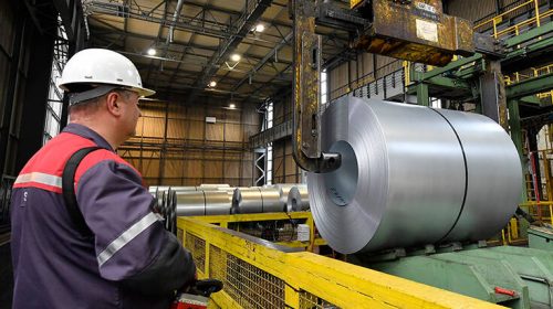 Εταιρείες κολοσσοί διακόπτουν την παραγωγή τους στην Ευρώπη λόγω κορονοϊού