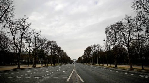 Ο πλανήτης σε καραντίνα για τον κορονοϊό: Κλειστά σύνορα και «κατάσταση πολέμου» απέναντι στον «αόρατο εχθρό»