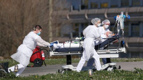 Κορονοϊός: Οι ΗΠΑ θρηνούν την απώλεια ενός ανήλικου ατόμου