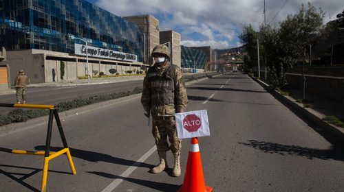 Οι ιερόδουλες στη Βολιβία εναντιώνονται στη βραδινή καθολική απαγόρευση κυκλοφορίας