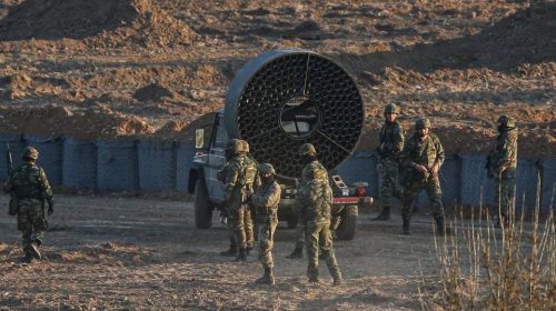 Εξαιρετικό μέτρο: Τοποθέτησαν ”έξυπνο” μηχάνημα στον φράχτη – Στέλνουν ενισχύσεις οι Γάλλοι