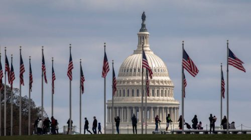 Οι ΗΠΑ «πονοκεφαλιάζουν» για τις συνέπειες που δημιουργεί ο κορονοϊός