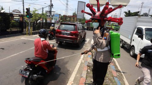 Τη μεγαλύτερη ημερήσια αύξηση στα κρούσματα κορονοϊού ανακοίνωσε η Ινδονησία