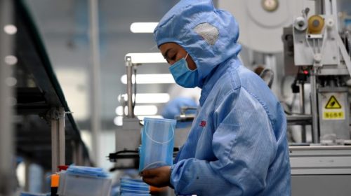 «Φτιάχτηκε σίγουρα σε εργαστήριο»: Οι 2 αποδείξεις ότι ο Covid-19 γεννήθηκε από ανθρώπινο χέρι