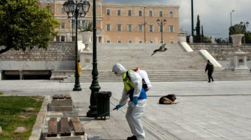 Σχέδιο σε τρεις άξονες για το δεύτερο κύμα κορονοϊού